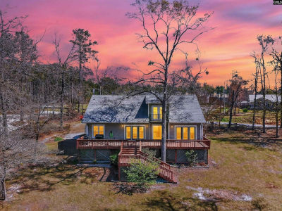 119 Dogwood Shores Ln Eastover, SC 29044