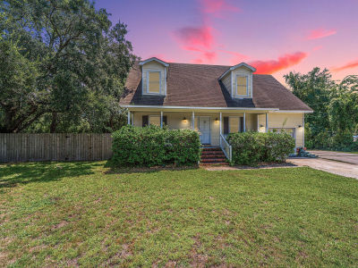 1477 Theresa Dr Charleston, SC 29412