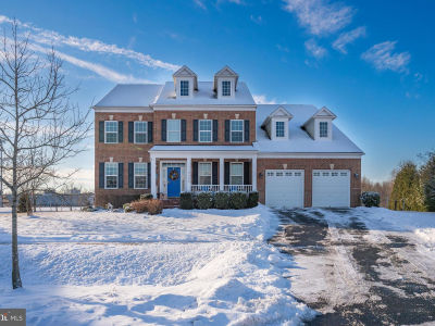 5806 Toboggan Cir Rockville, MD 20855