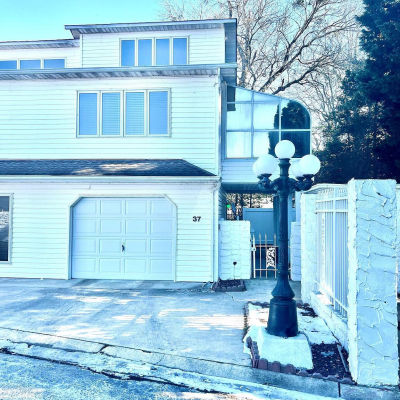 37 Hunters Point Dr Millsboro, DE 19966