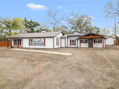 521 S Main St Dawson, TX 76639