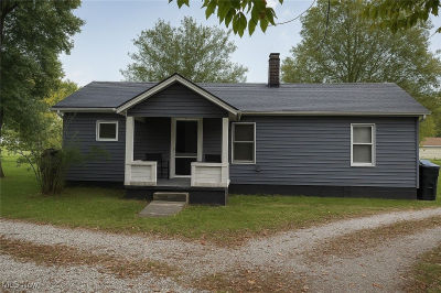 49659 Water St Saint Clairsville, OH 43950