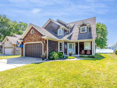 7663 Bay Mdw Stanwood, MI 49346