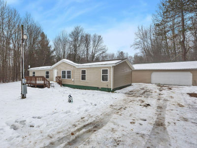 9241 W Cadillac Rd Mc Bain, MI 49657