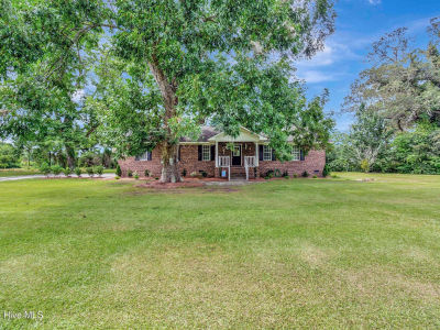 1079 Charlie Williamson Rd Whiteville, NC 28472