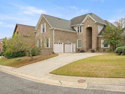 611 Longwood Pl Vestavia, AL 35226