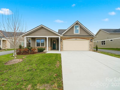 835A Wynnshire Dr Hickory, NC 28601