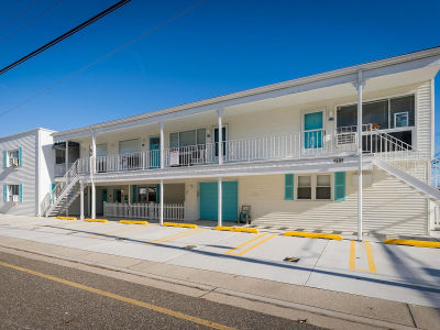 7806 Seaview Ave APT 4 Wildwood, NJ 08260