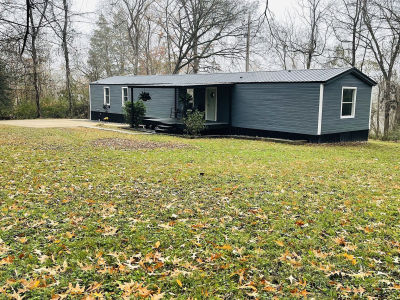 303 Conger St Cumberland City, TN 37050