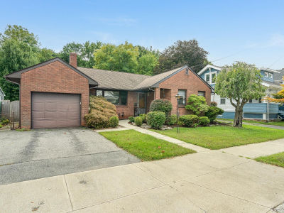 42 Clark St Poughkeepsie, NY 12601