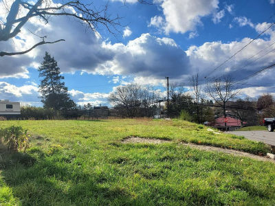 216 Chestnut Ave Oak Hill, WV 25901