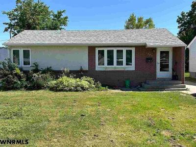 1985 O St Gering, NE 69341