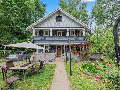 51014 Dement Creek Rd Broadbent, OR 97458