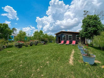 2087 Road 5210 Cleveland, TX 77327