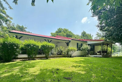 885 Bunn School Rd Henry, TN 38231