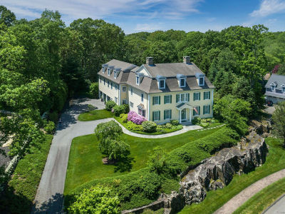 37 Lantern Hill Rd Madison, CT 06443