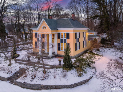 30 Meeting House Ln Madison, CT 06443