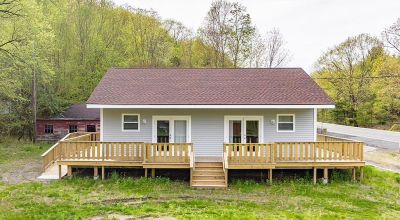 76 Laurel Rd Huntington, MA 01050