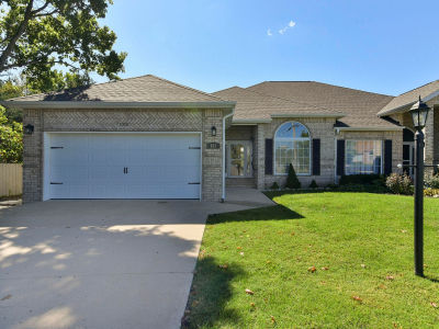 152 Sterling Way Hollister, MO 65672