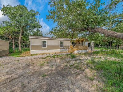 3306 Fm 1697 Ledbetter, TX 78946