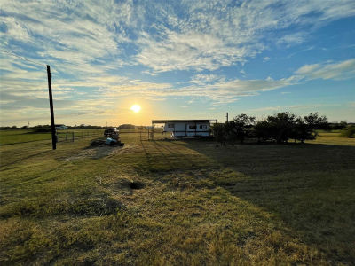 182 Swordfish Ln Palacios, TX 77465