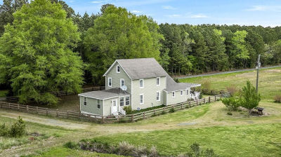 30065 Back Creek Rd Hacksneck, VA 23358
