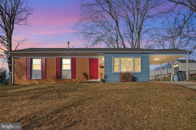 8111 Carey Branch Dr Fort Washington, MD 20744