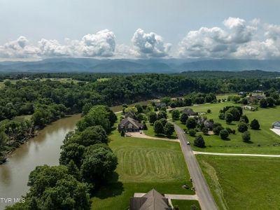 613 Waterstone Cir Greeneville, TN 37745