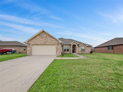 420 Lakewood Dr Luling, LA 70070