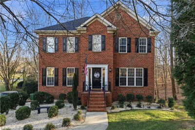 5716 Sutter Ln Kernersville, NC 27284