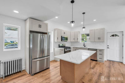 302 Bellevue Ave Trenton, NJ 08618