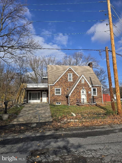 312 Market St Highspire, PA 17034