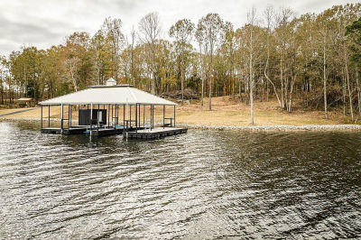 0 Shoreline Dr LOT 8 & 9 Huntingdon, TN 38344