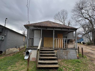101 White City St Longview, TX 75601