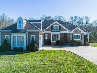 158 Edison Dr Calvert City, KY 42029