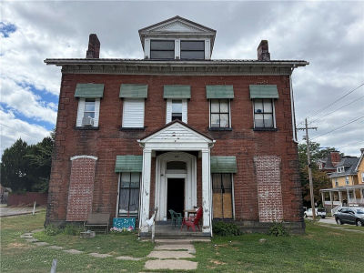 143 N Grant Ave Kittanning, PA 16201