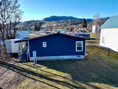 1020 Idaho St Kamiah, ID 83536
