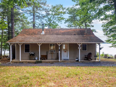 71 Sunrise Park Rd Jefferson, ME 04348