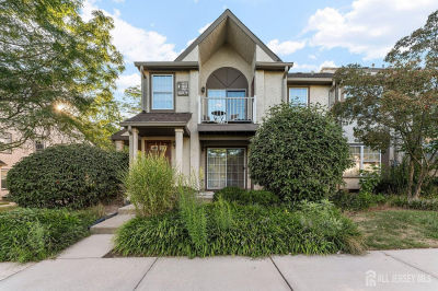 1905 Commons At Kingswood Dr East Brunswick, NJ 08816