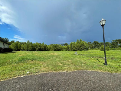 118 Wood Duck Dr Belle Chasse, LA 70037