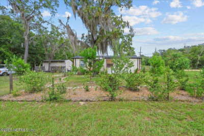 301 Kitty Ave Interlachen, FL 32148