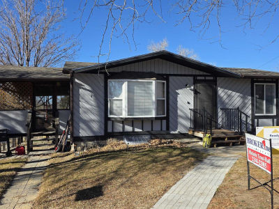 340 Hobbit Hole Dr Douglas, WY 82633