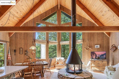 28511 Georges Dr Strawberry, CA 95364