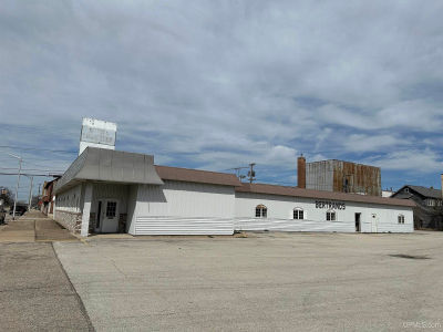 113 S 10th St Escanaba, MI 49829