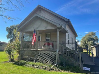 6305 S 3rd St Wells, MI 49894