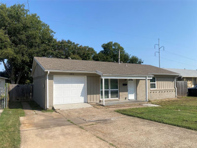 4021 Happy Canyon Dr Dallas, TX 75241