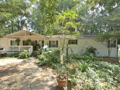 930 Peach Festival Rd Gilbert, SC 29054