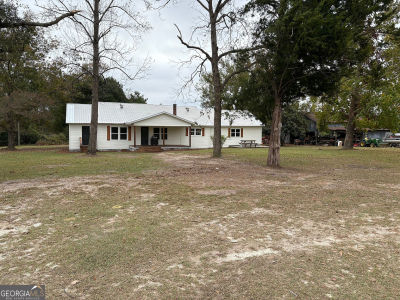 1533 W River Rd Rhine, GA 31077