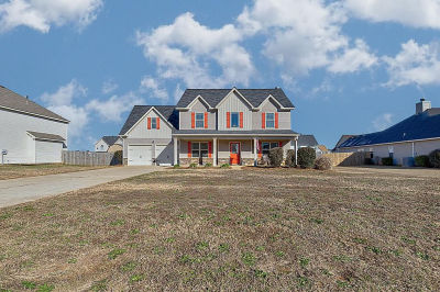 18 Memorial Dr Fort Mitchell, AL 36856