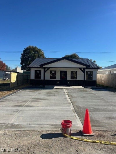 10164 Sycamore St Byesville, OH 43723